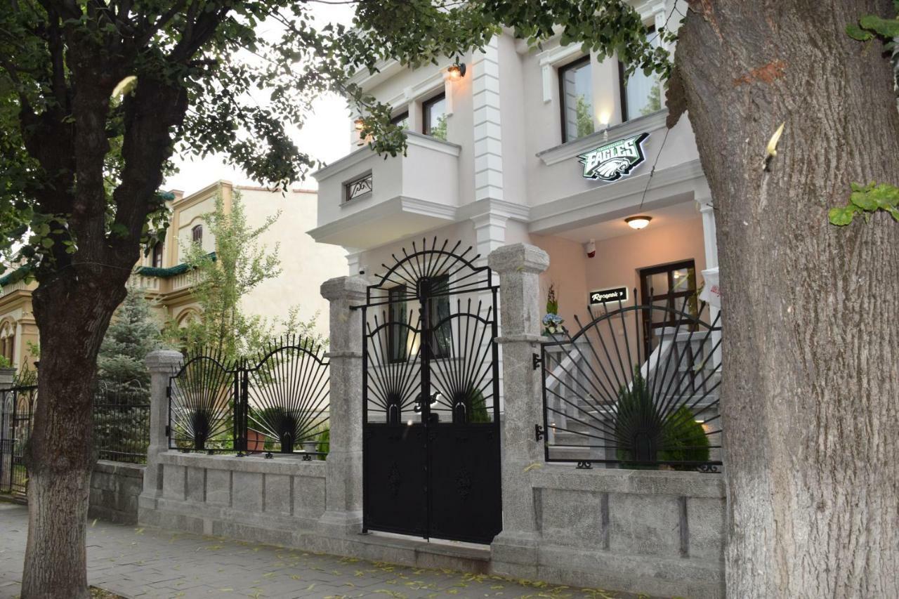 Eagles Philadelphia Bed & Breakfast Korce Exterior foto